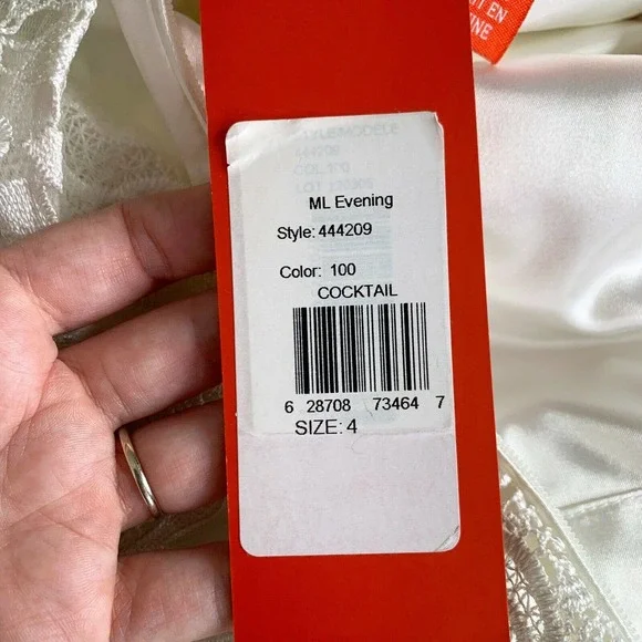 Monique Lhuillier Dress 4 Wht Lace Cocktail High Neck Structured 444209 NWT $598 - Picture 10 of 12